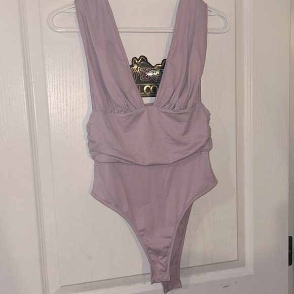 SHEIN Lavender Scoop Neck One-Piece - Picture 2 of 5